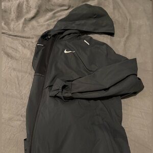Nike men large running jacket